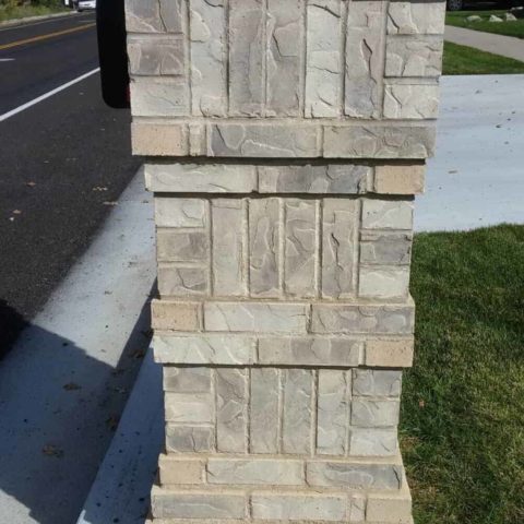 Stone Brick Mailbox
